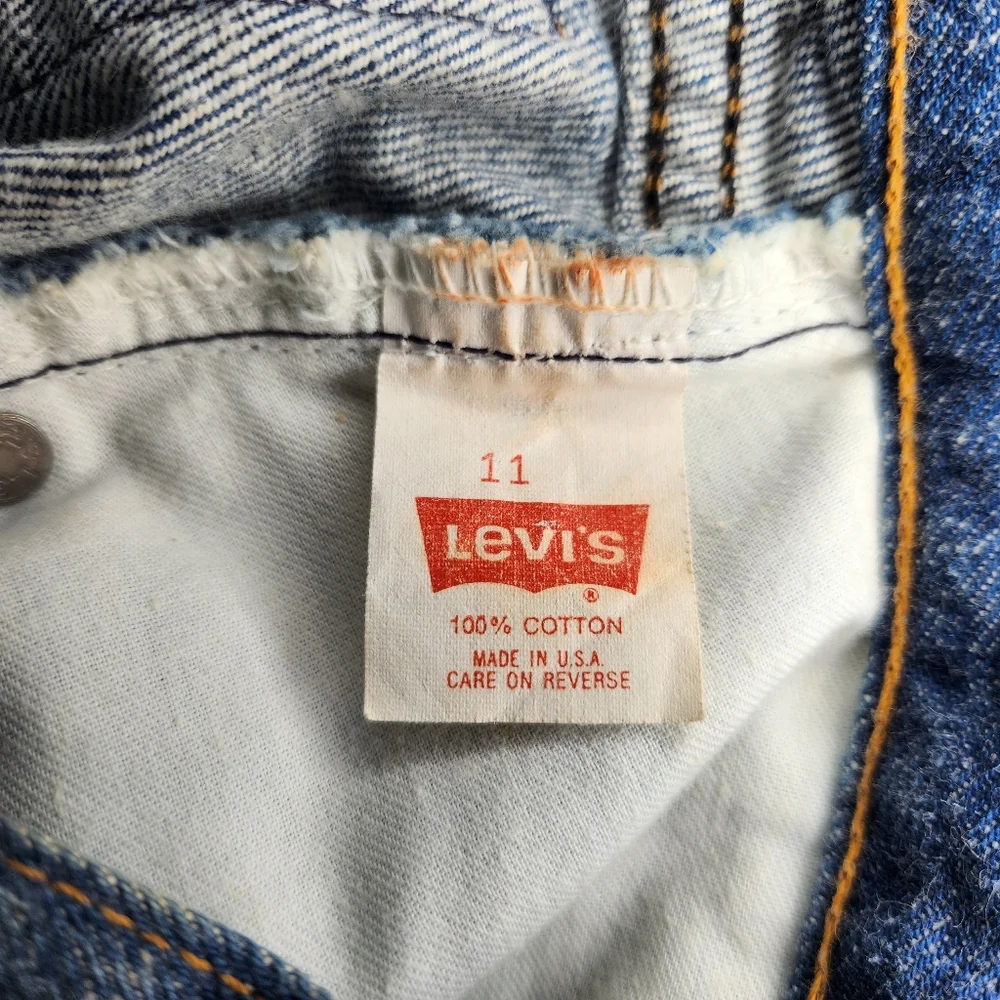 Vintage Levi's Denim‎ Skirt Size 11